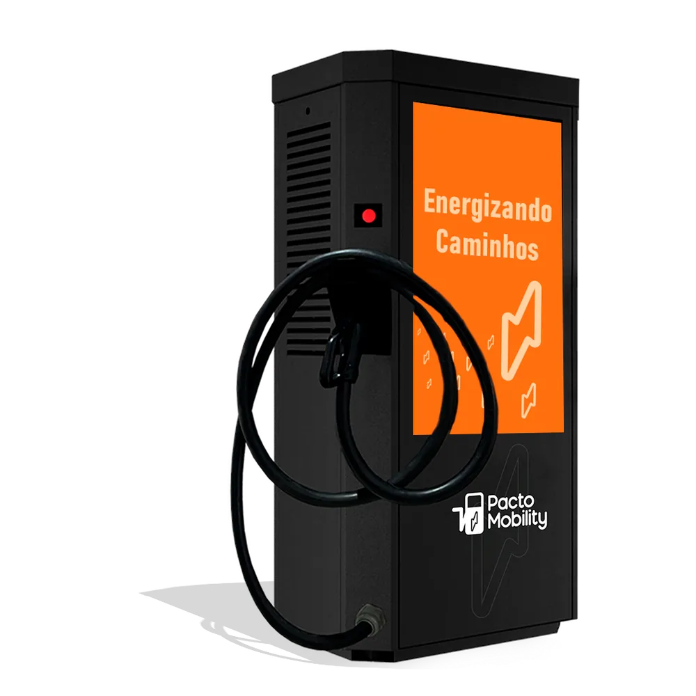 Estação de recarga DC Pacto Mobility com painel de TV vertical laranja e cabo CCS2
